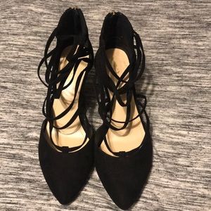 Black wedge heels 👠